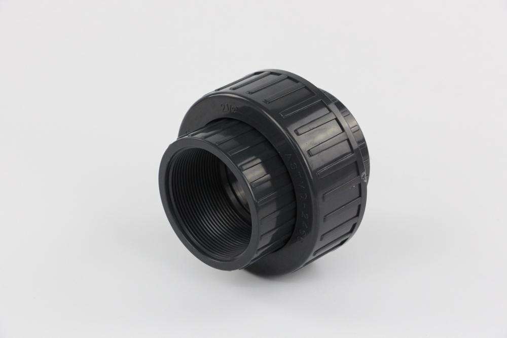 NEW 3/4 inch pvc union white pvc union